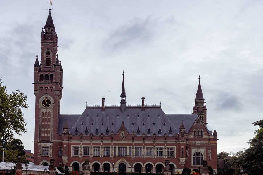 Den Haag stadhuis